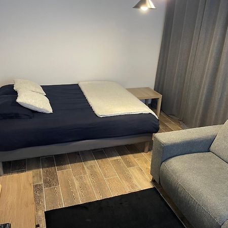 Studio Bien Situe & Tout Equipe Dans Une Maison Scionzier 외부 사진