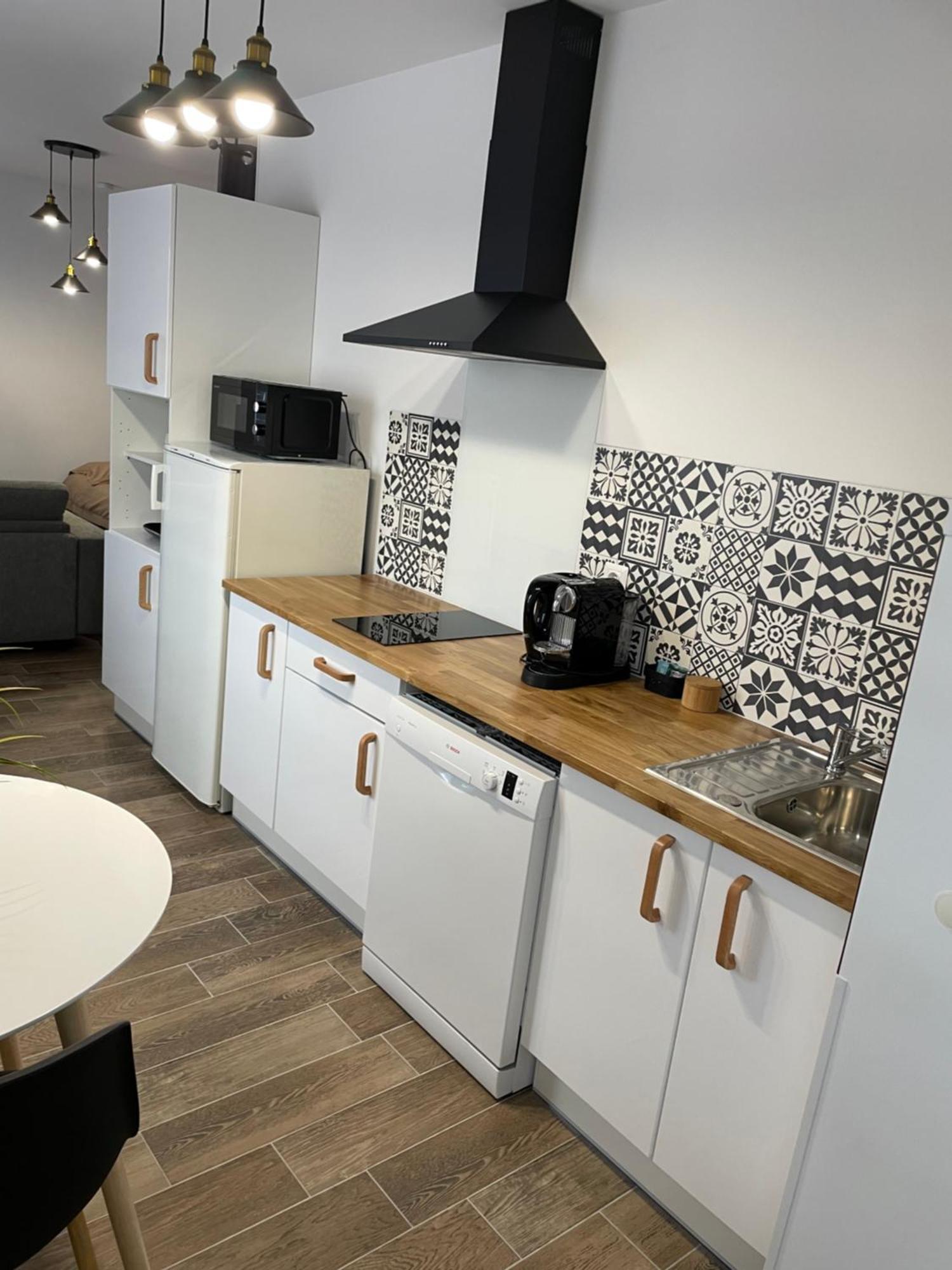 Studio Bien Situe & Tout Equipe Dans Une Maison Scionzier 외부 사진